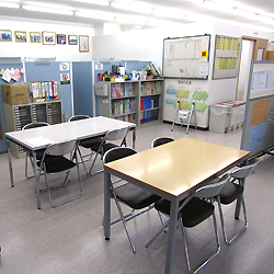 少人数・個別指導の長谷塾　教室風景　講師授業準備スペース